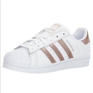 ADIDAS rose gold superstars NWOT